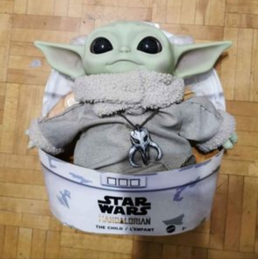 Disney Star Wars Grogu 11" Baby Yoda Child Plush Adventure Mandalorian